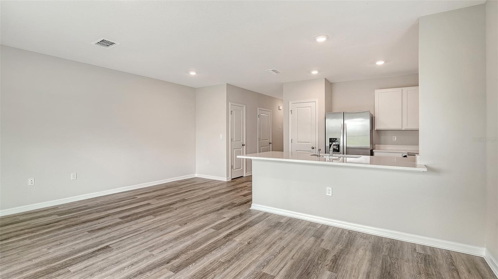 STAR FARMS AT AT LAKEWOOD RANCH - Residential Lease