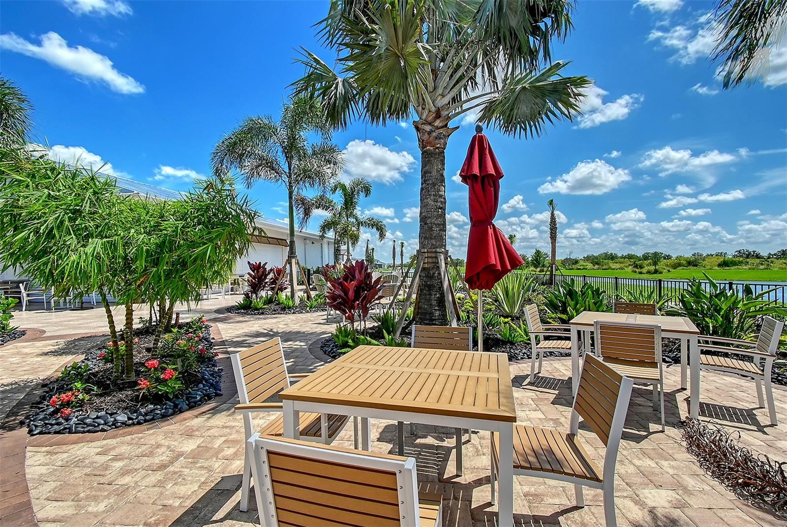 STAR FARMS AT AT LAKEWOOD RANCH - Residential Lease