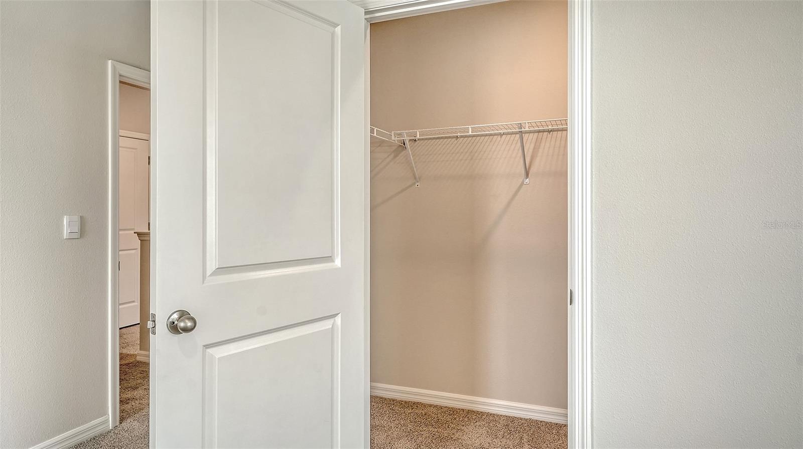 STAR FARMS AT AT LAKEWOOD RANCH - Residential Lease