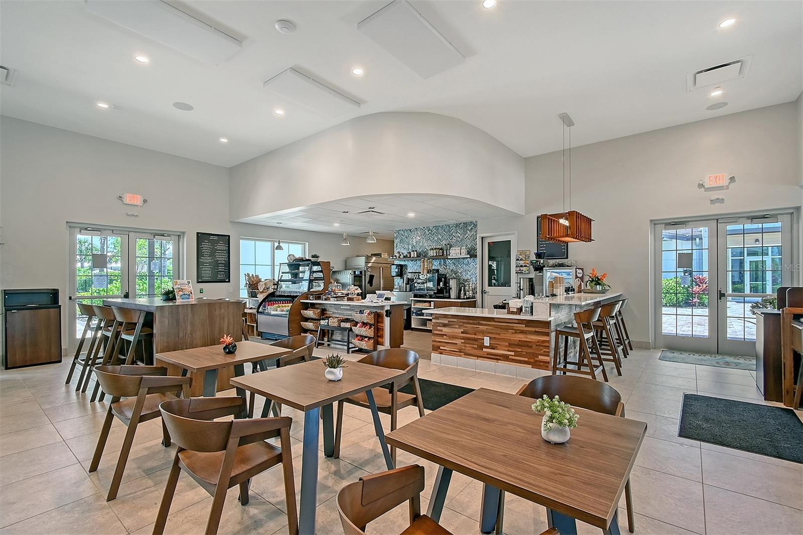 STAR FARMS AT AT LAKEWOOD RANCH - Residential Lease