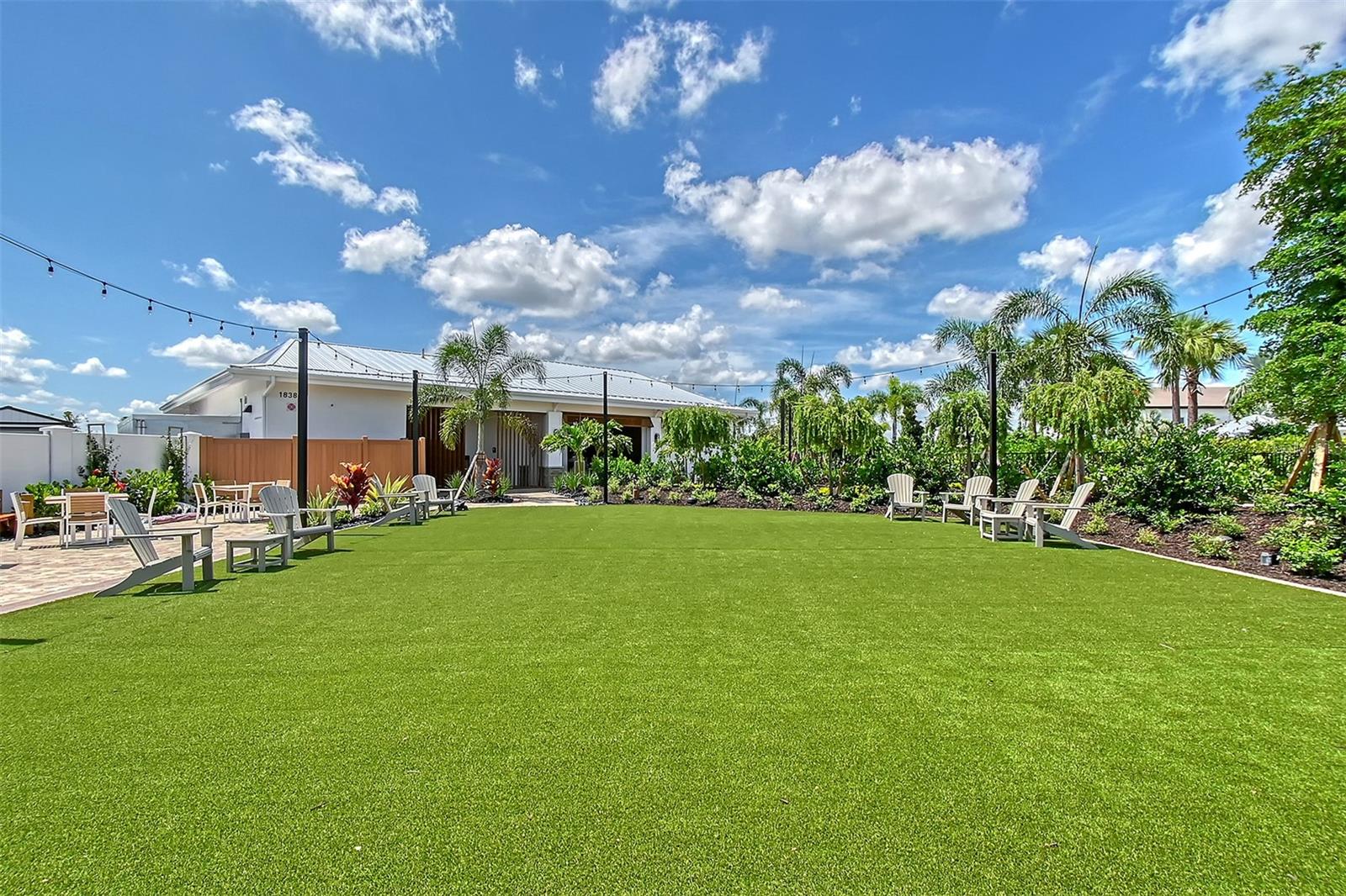 STAR FARMS AT AT LAKEWOOD RANCH - Residential Lease