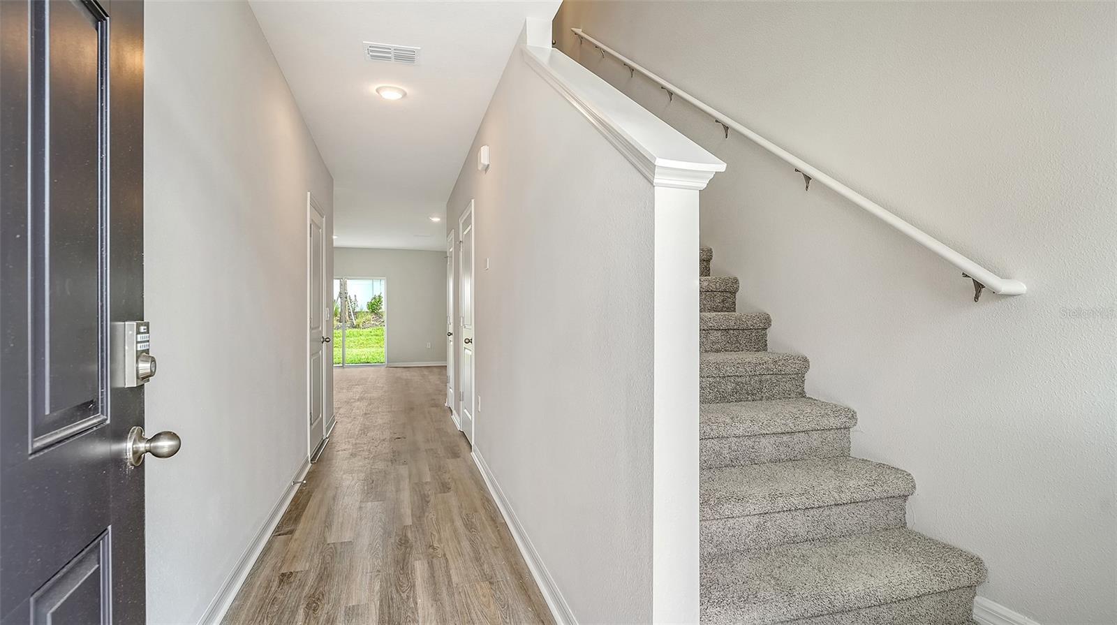 STAR FARMS AT AT LAKEWOOD RANCH - Residential Lease