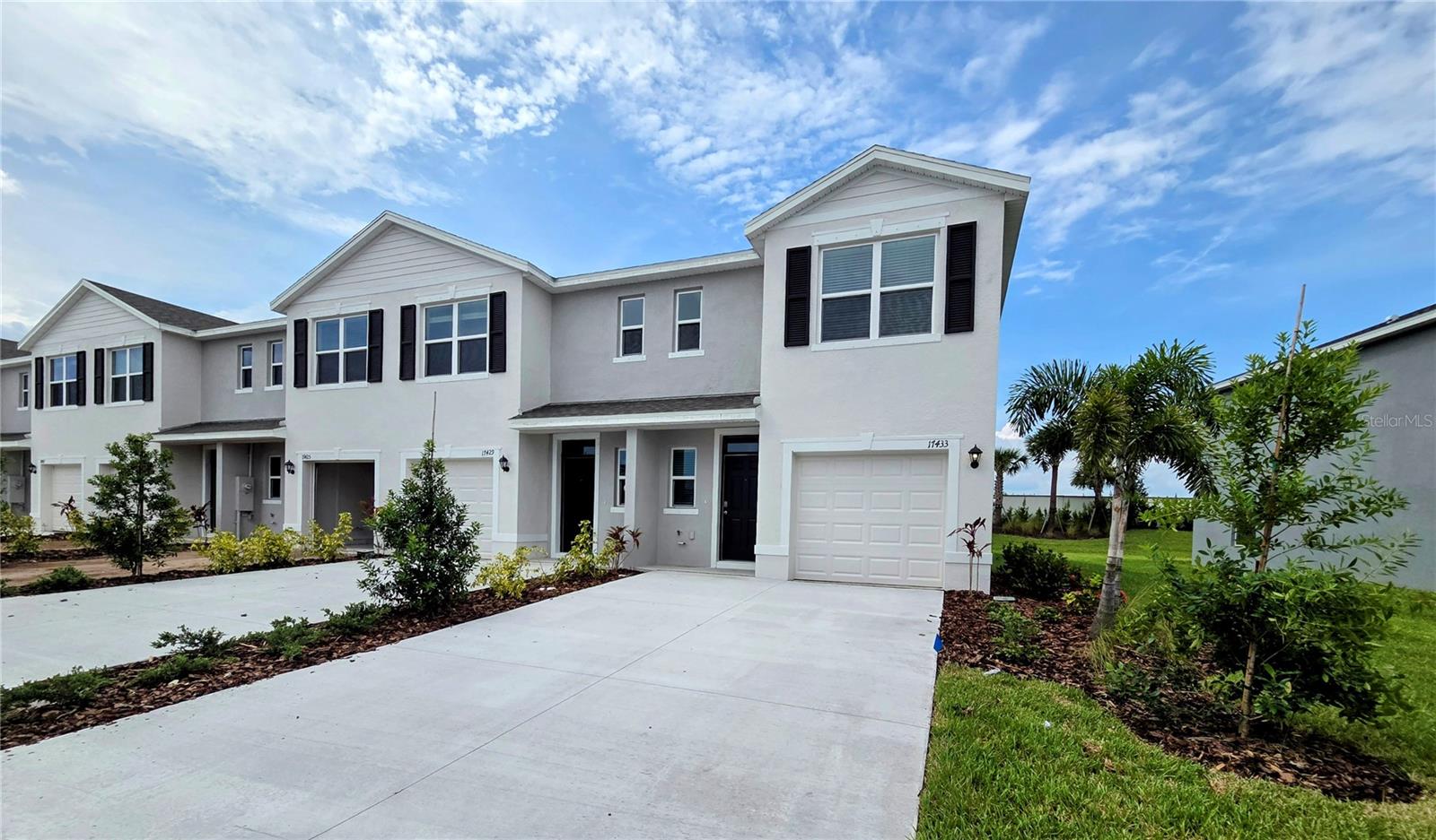 STAR FARMS AT AT LAKEWOOD RANCH - Residential Lease