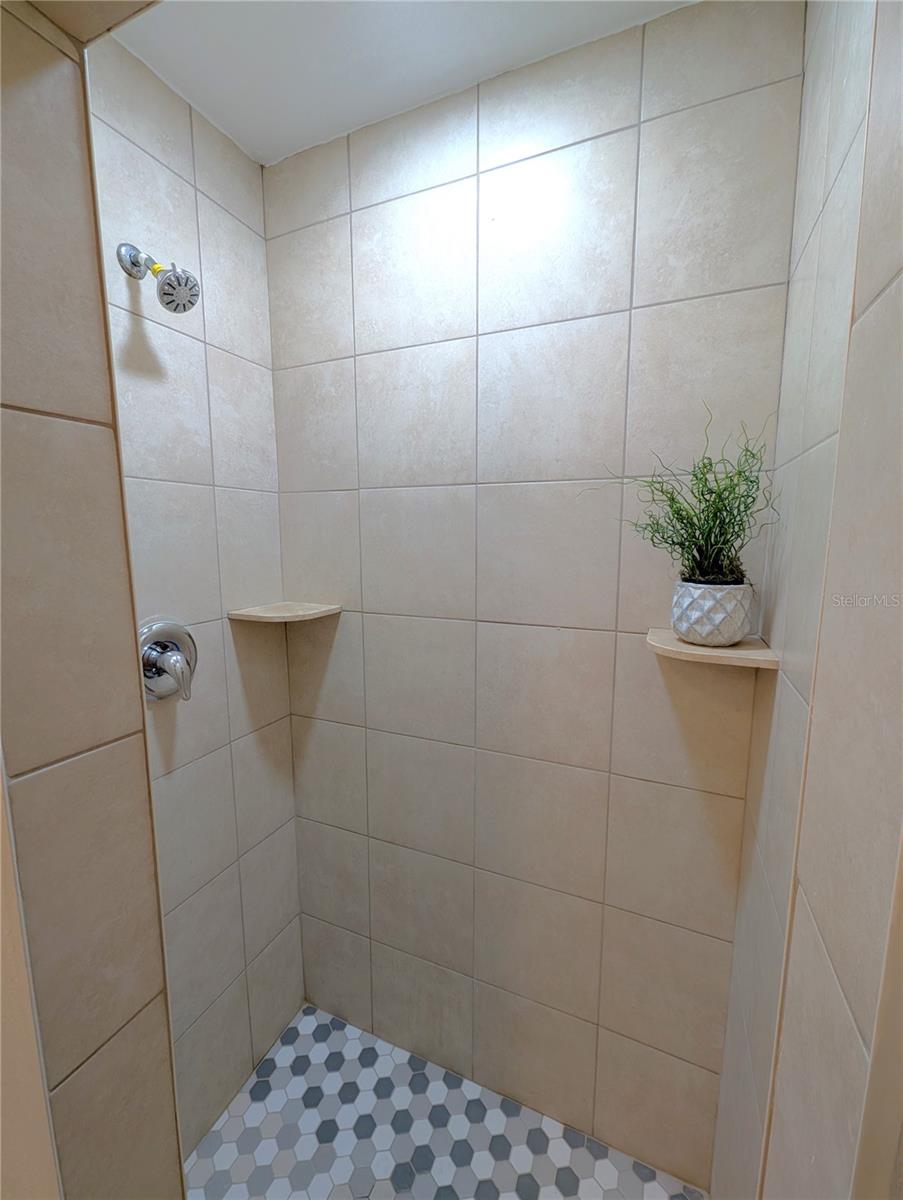 HYDE PARK TOWERS A CONDO - Residential