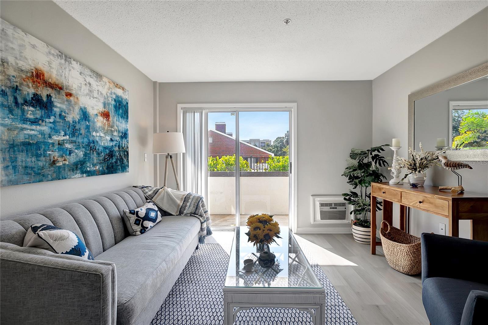 HYDE PARK TOWERS A CONDO - Residential