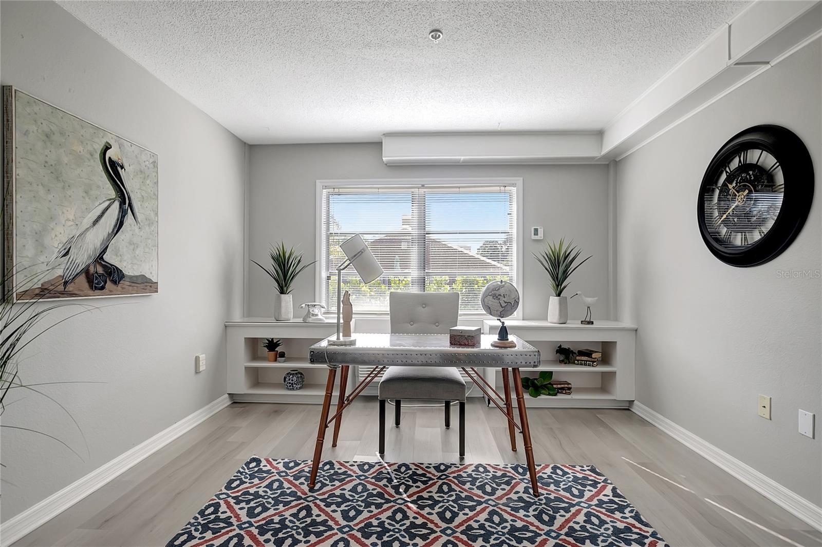 HYDE PARK TOWERS A CONDO - Residential