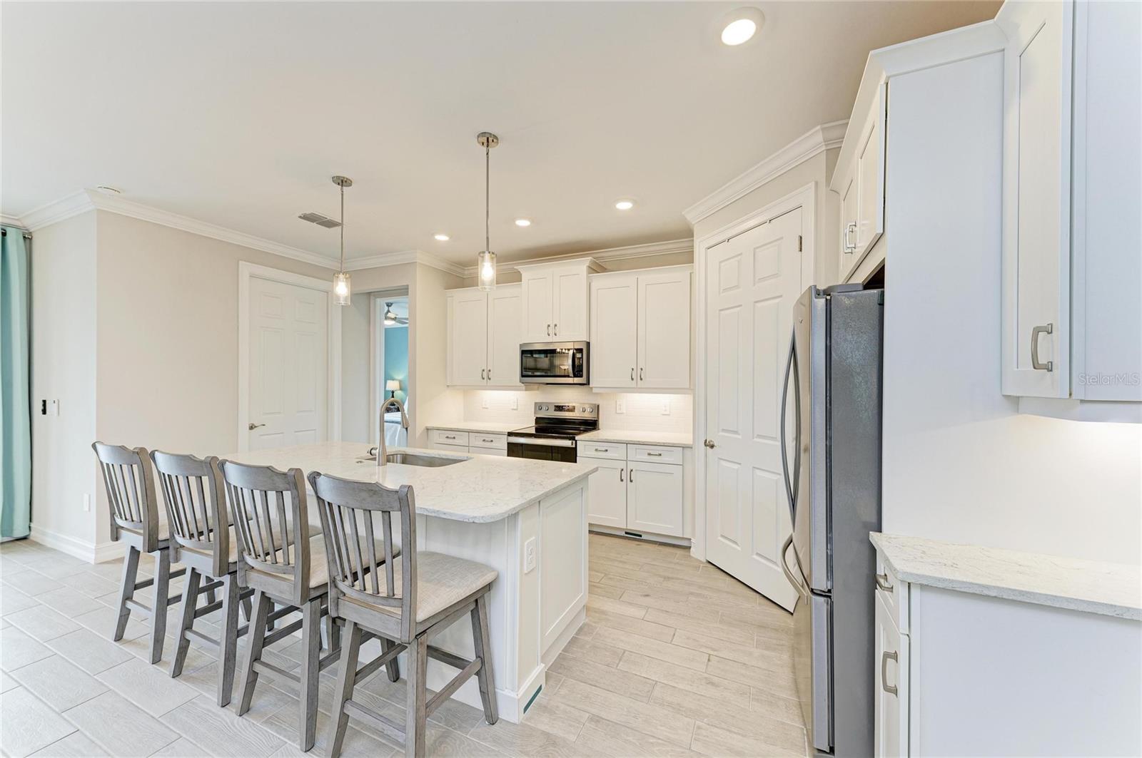 113 VILLORESI BOULEVARD