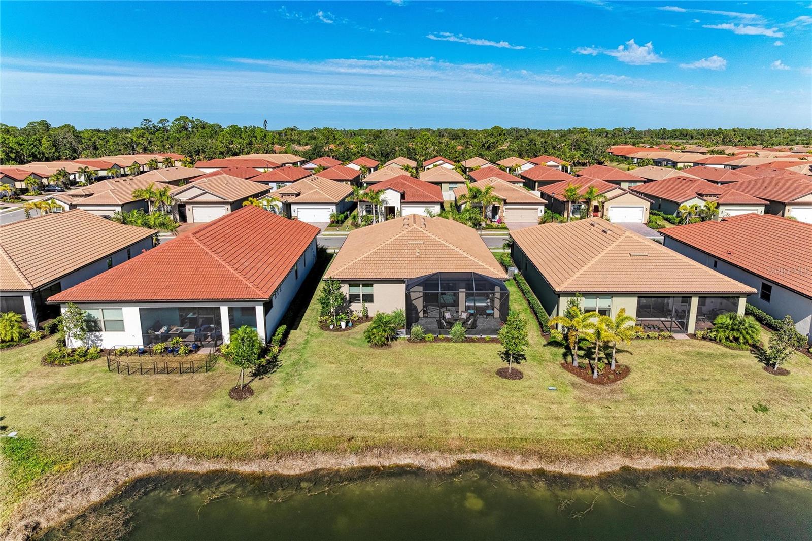 TOSCANA ISLES - Residential