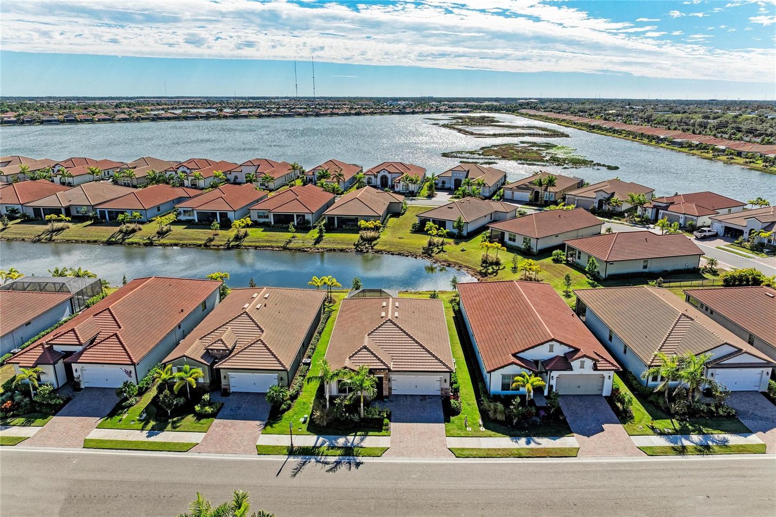 TOSCANA ISLES - Residential