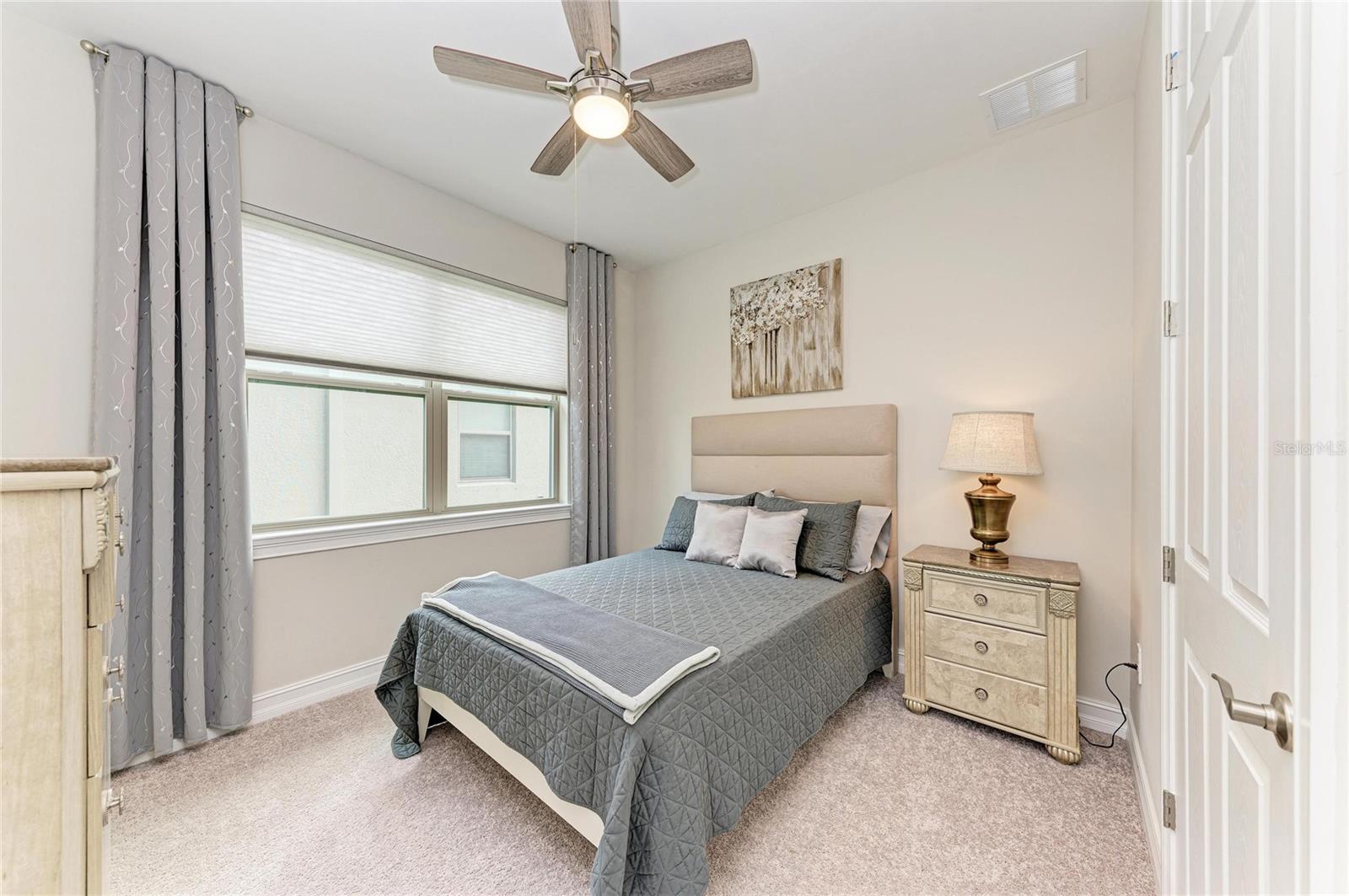 TOSCANA ISLES - Residential