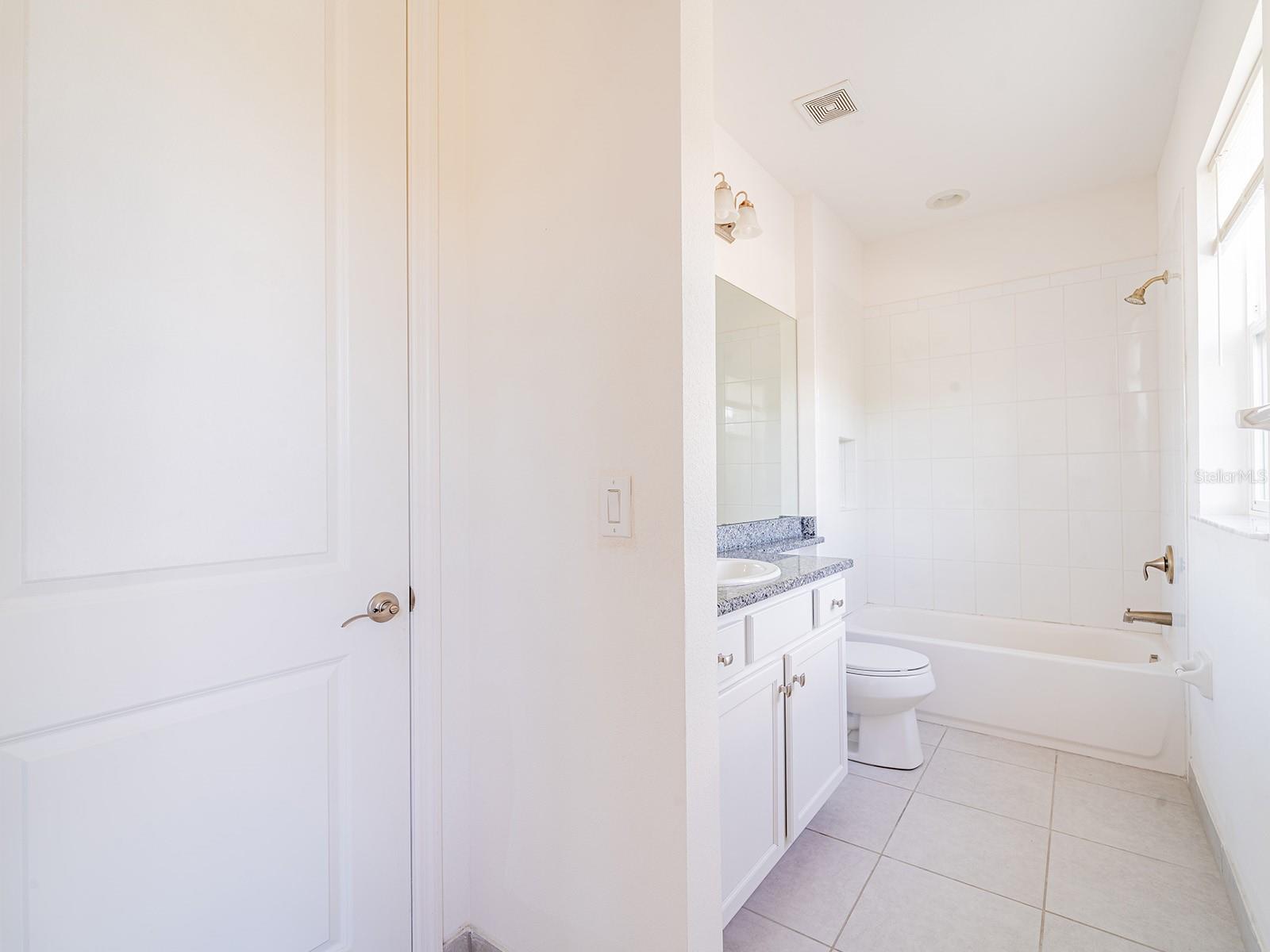 THE RIDGE AT WIREGRASS - Residential Lease