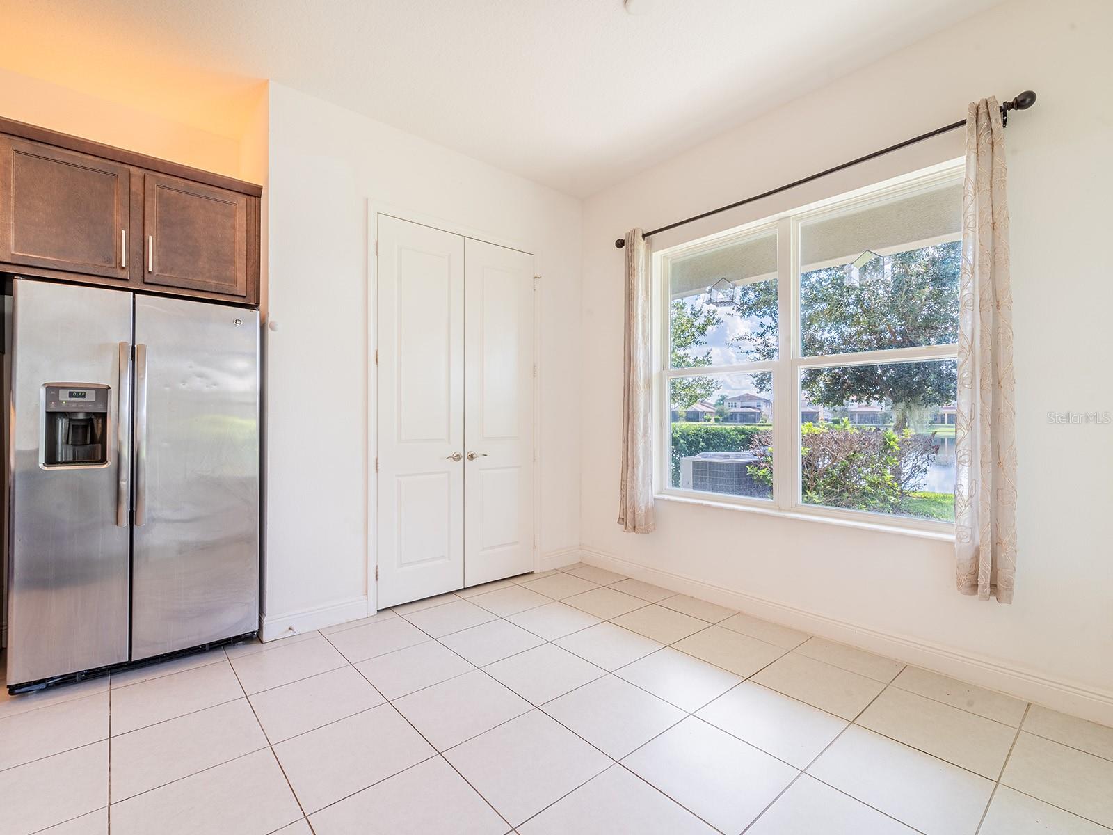 THE RIDGE AT WIREGRASS - Residential Lease
