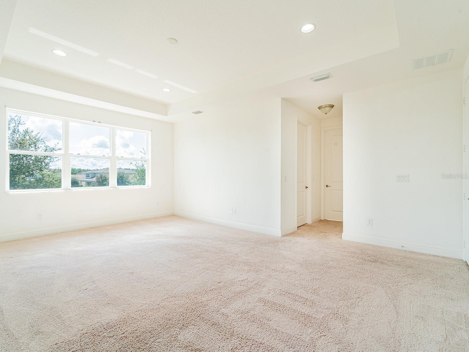 THE RIDGE AT WIREGRASS - Residential Lease