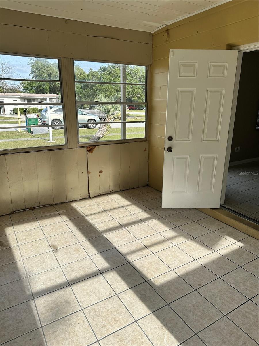 DELTONA LAKES UNIT 74 - Residential