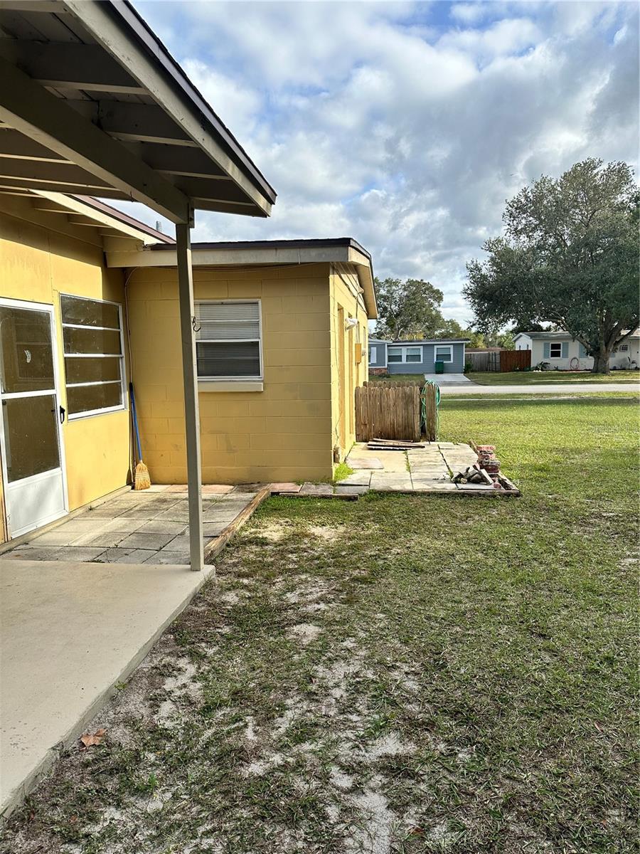 DELTONA LAKES UNIT 74 - Residential
