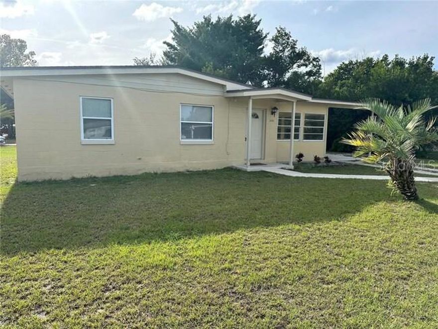 PRIVACY OVERLOAD!!Cute and Cozy Single Family 2 Bedroom 1 Bath Home. Enjoy the privacy of your own home with a yard. This home features an enclosed porch as a bonus room. This home is extremely personal with a laundry room on the back side complete with washer and dryer.