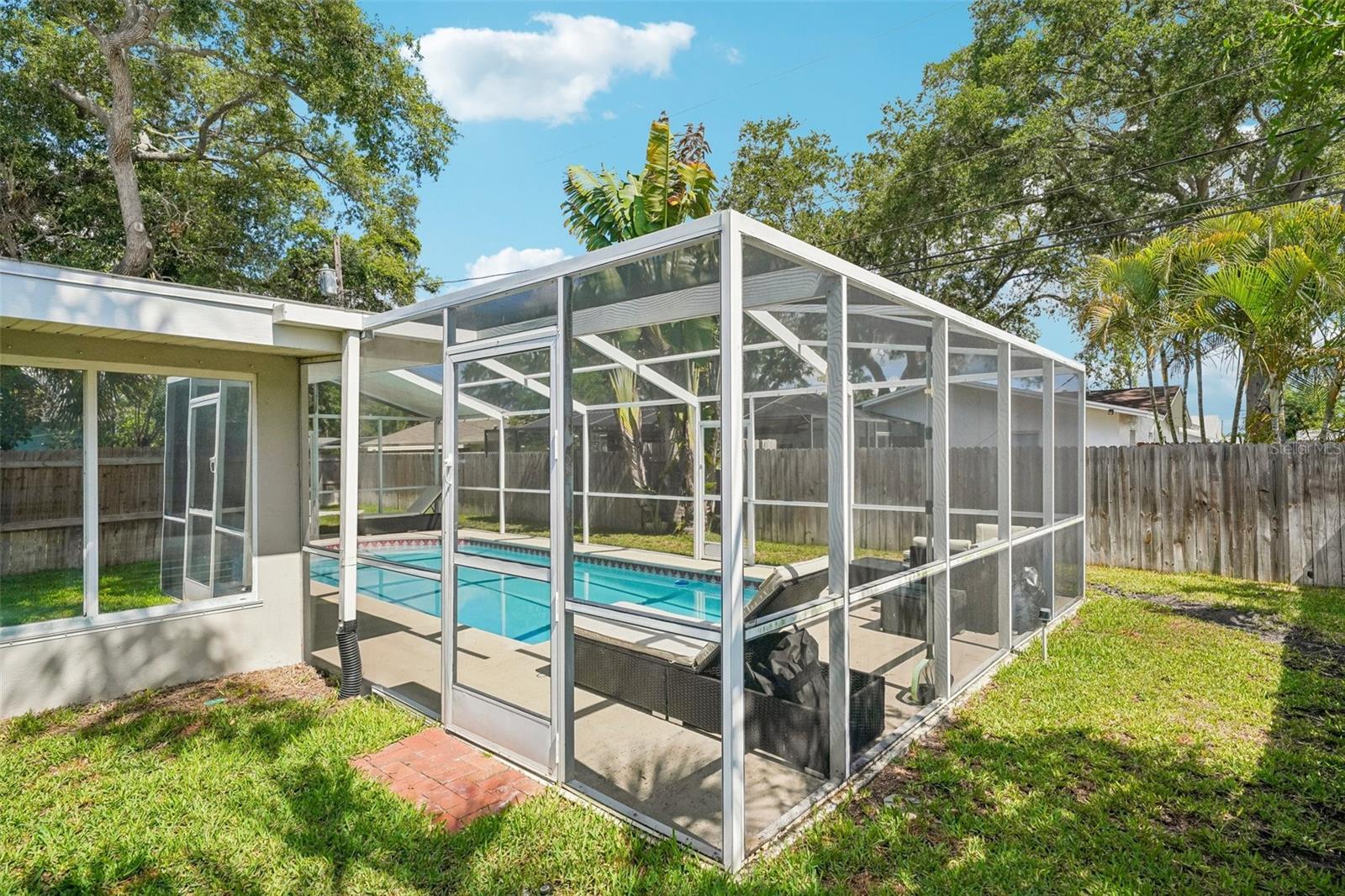MONTCLAIR LAKE ESTATES - Residential