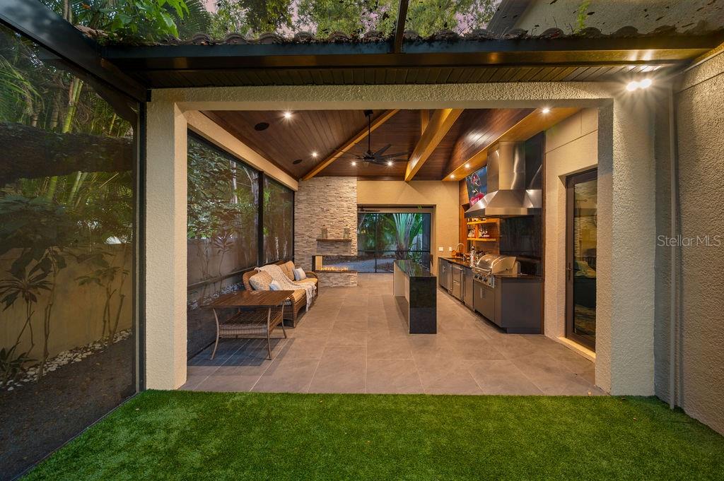 HARTLAND PARK - Residential