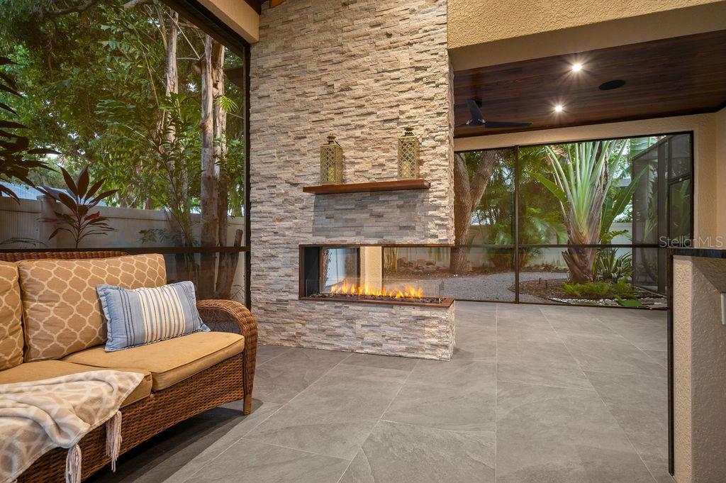 HARTLAND PARK - Residential