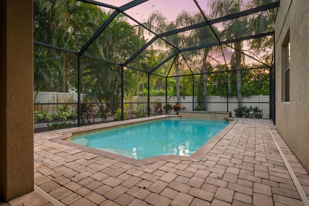 HARTLAND PARK - Residential