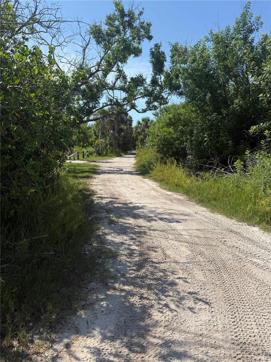 GASPERS HIDEAWAY - Land