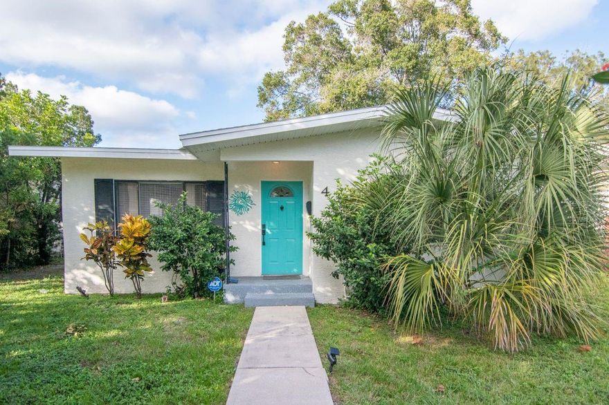 Charming St. Pete bungalow offering 2 bedrooms, 1 bathroom, plus a versatile flex space which could be used as
a den, office or converted into a 3rd bedroom thoughtfully updated in 2021. The kitchen features white solid
surface countertops, crisp white cabinetry, gorgeous tile backsplash, a farm sink and stainless steel appliances
replaced in 2021. Ceramic tile flooring enhances the kitchen and flex space, while luxury vinyl plank flooring
flows through the living room and bedrooms for a cohesive, modern feel. The arched doorways and crown
molding add endearing character to the space. For added peace of mind the HVAC and water heater were
replaced in 2021 and the roof was replaced in 2017. The washing machine and dryer convey with the
property. Enjoy outdoor living with a paver patio and walkway added in 2022 perfect for relaxing or
entertaining. Additional highlights include a one-car garage and inviting curb appeal, all conveniently located in
the heart of St. Petersburg. This home has everything you need to become a first time home buyer or if you are
ready to downsize to something more manageable.