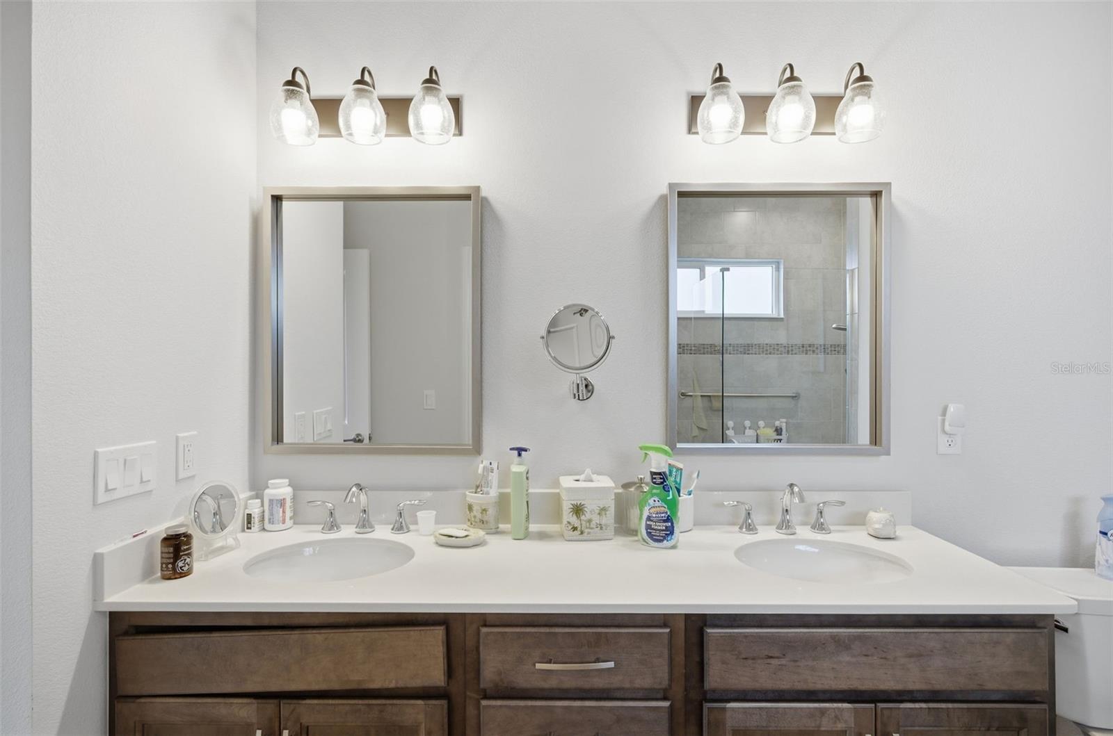 GABLES/TOWN CENTER - Residential