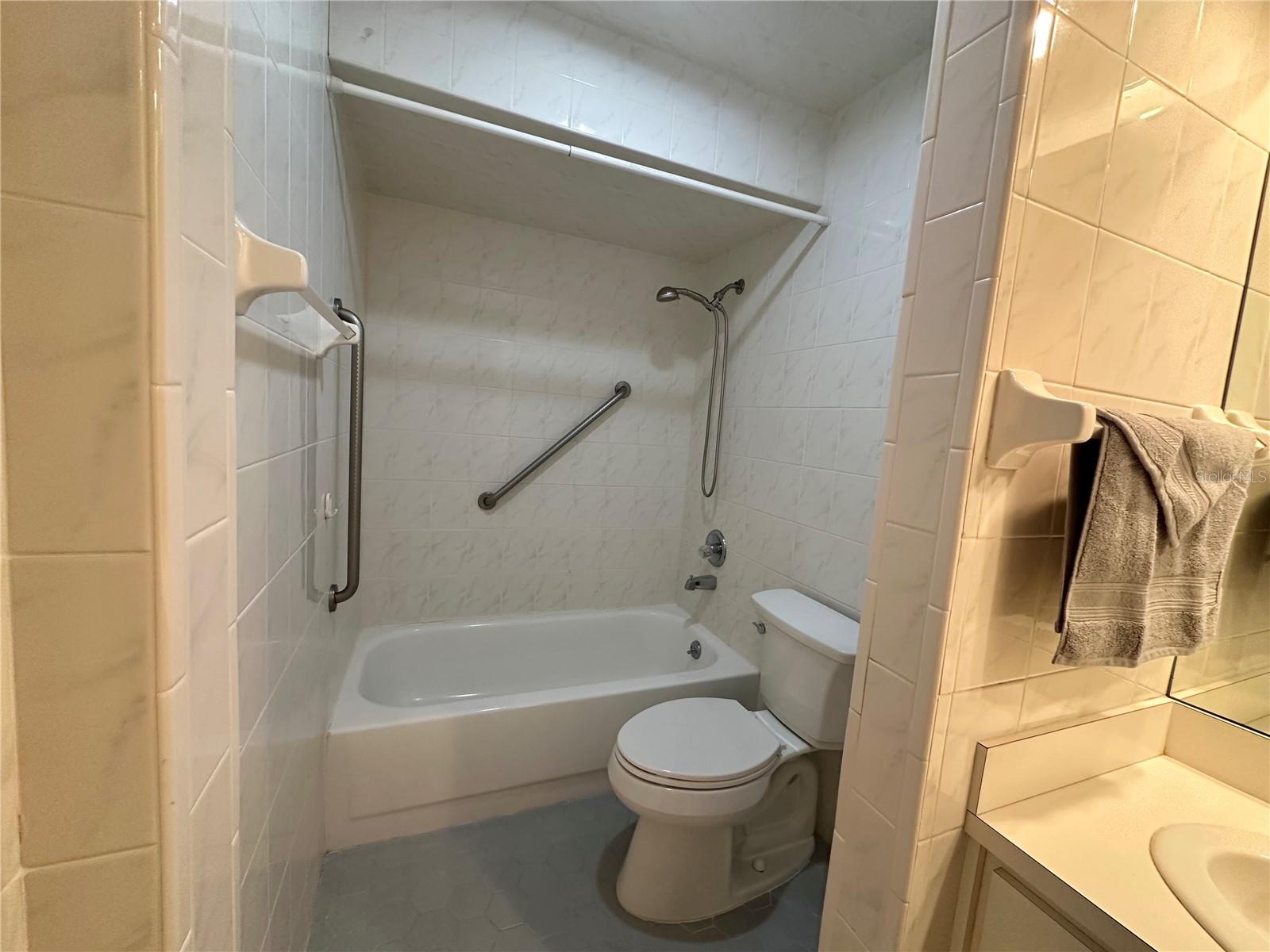 HONEYTREE NORTH - Residential