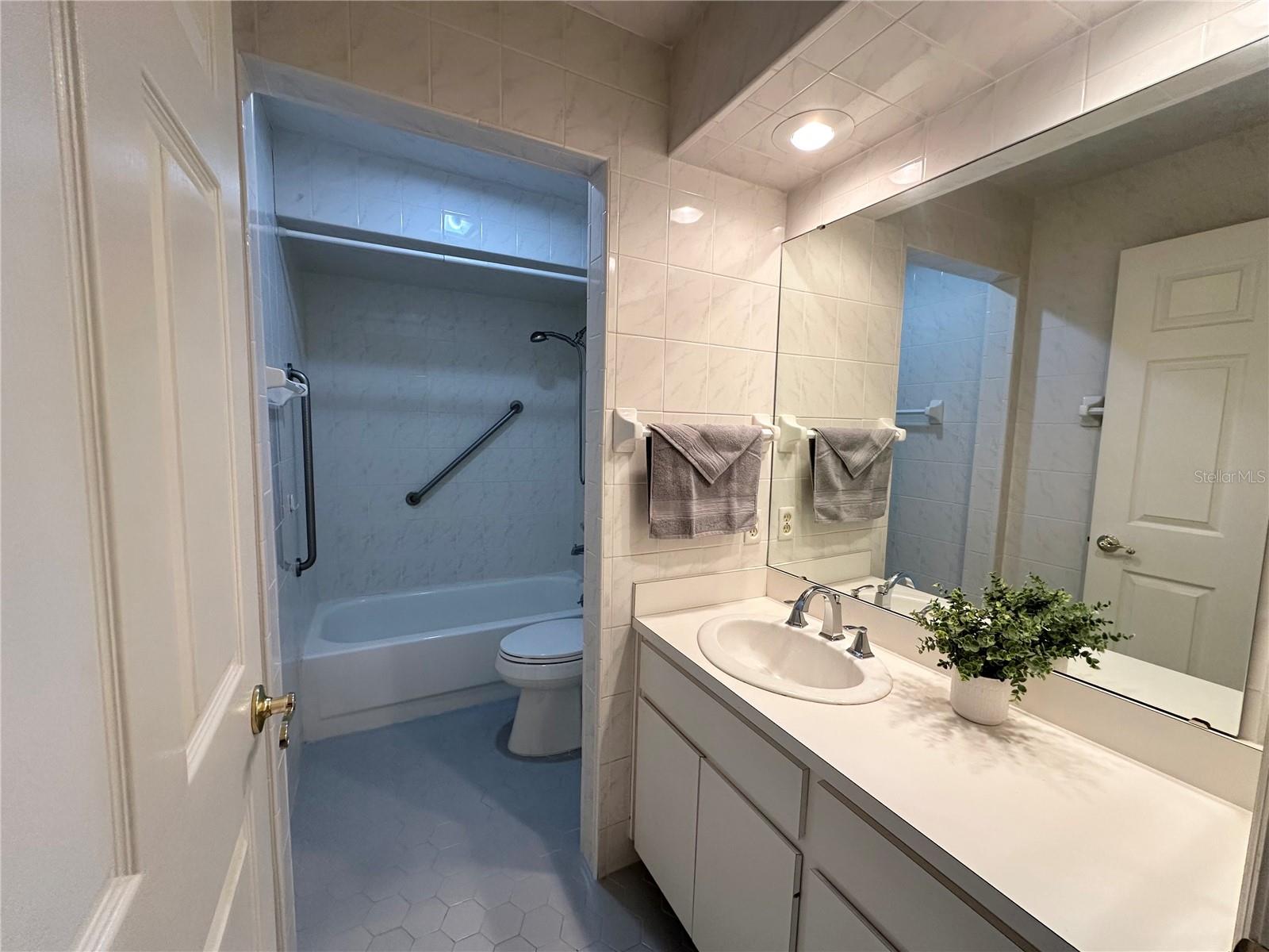 HONEYTREE NORTH - Residential