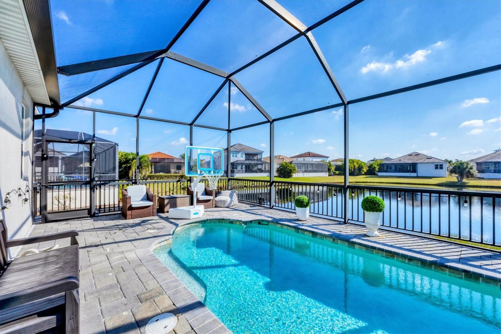 LEGENDS BAY - Residential Lease