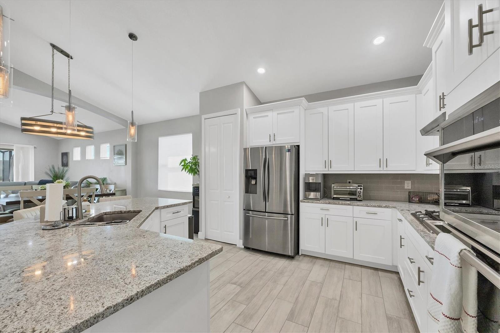 LEGENDS BAY - Residential Lease