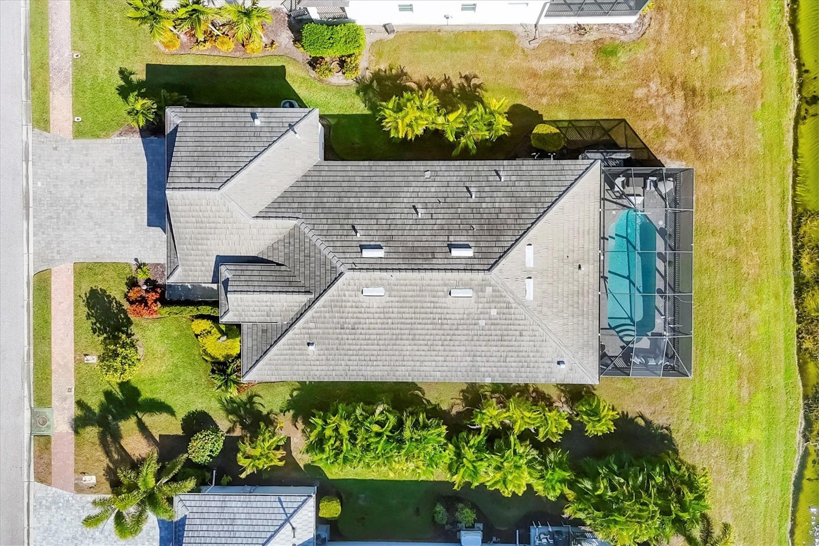 LEGENDS BAY - Residential Lease