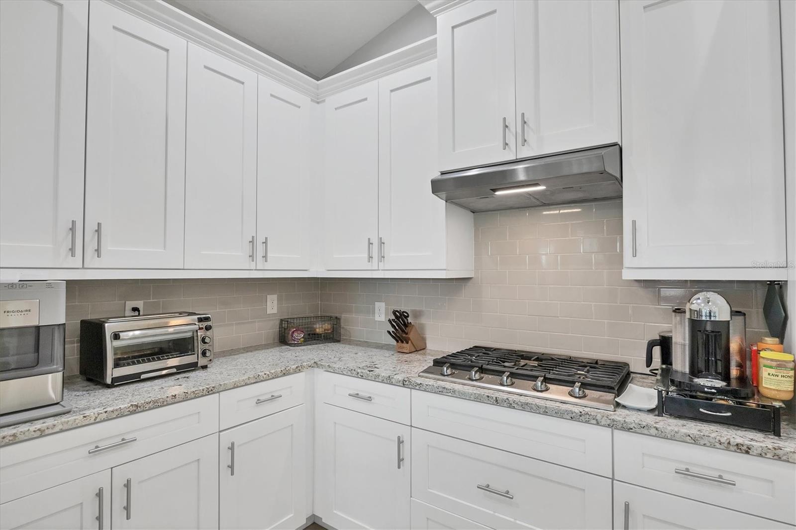 LEGENDS BAY - Residential Lease