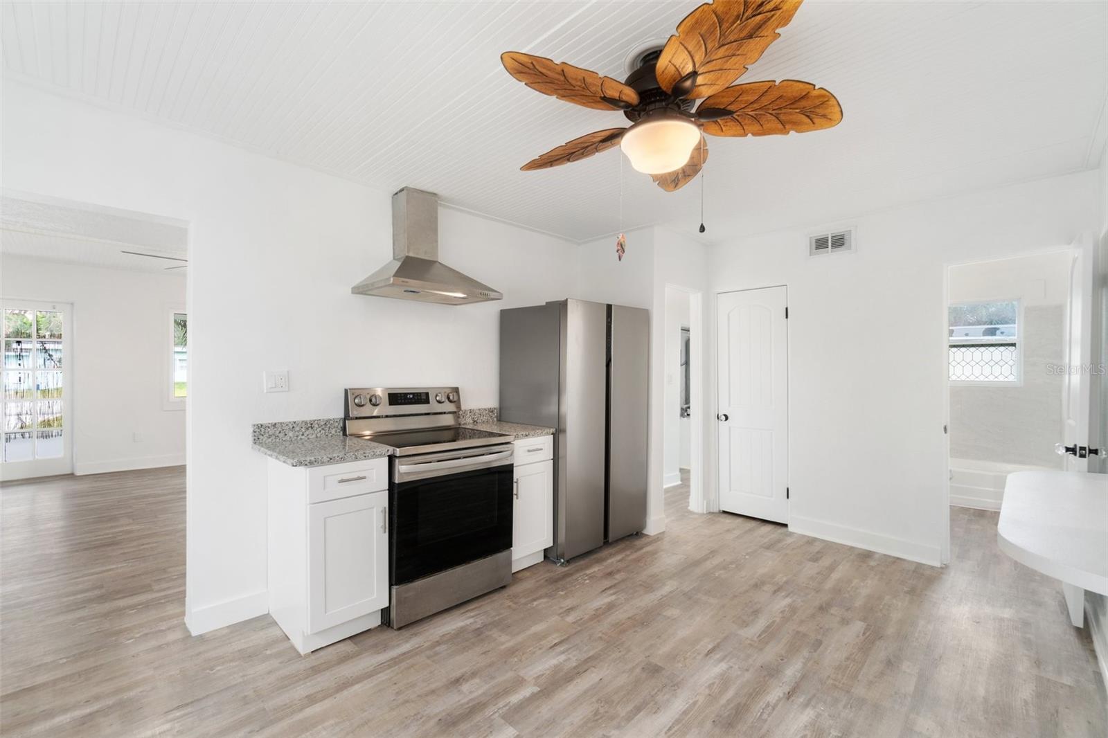 CHAR SHORES - Residential