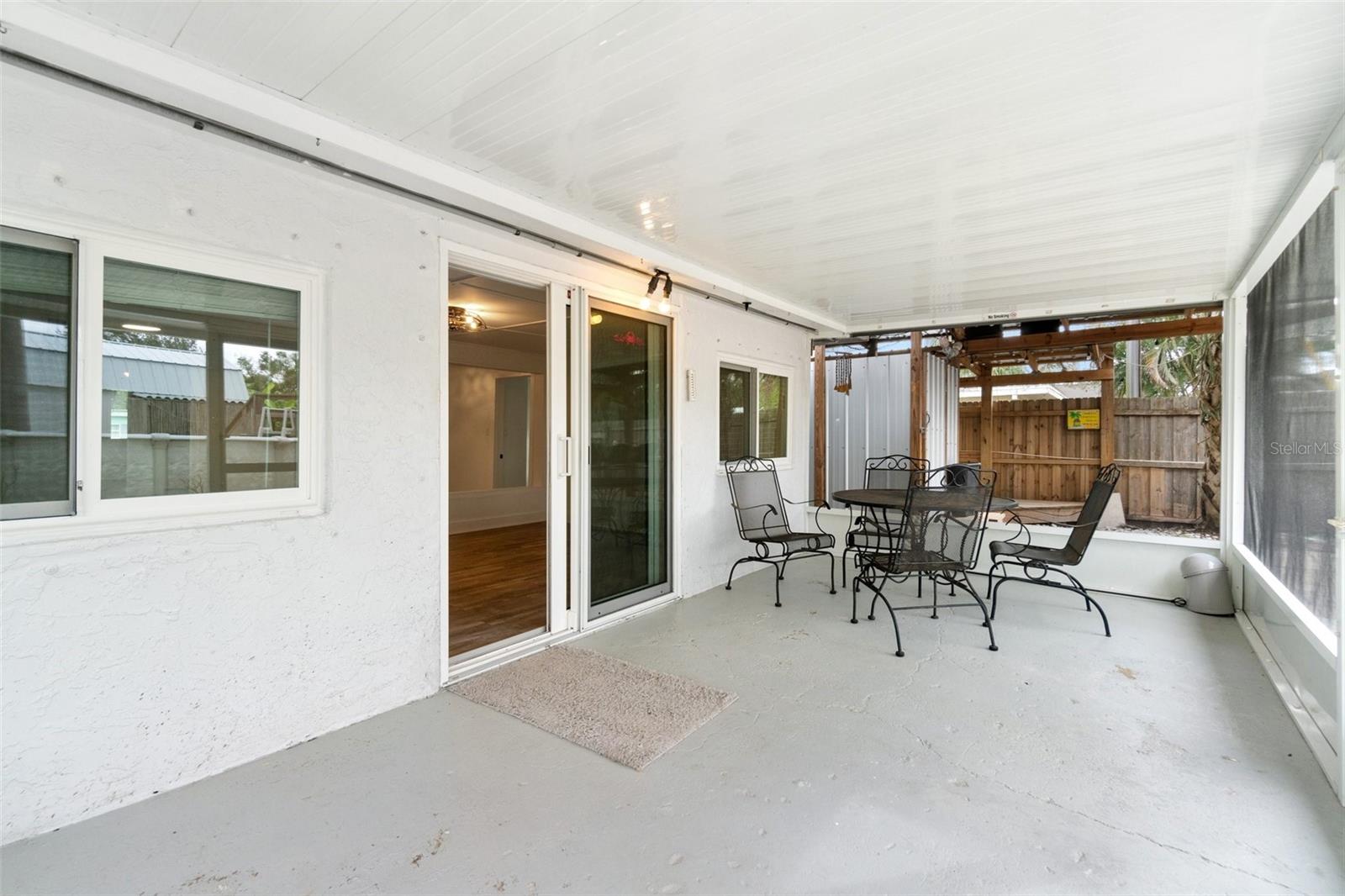 CHAR SHORES - Residential