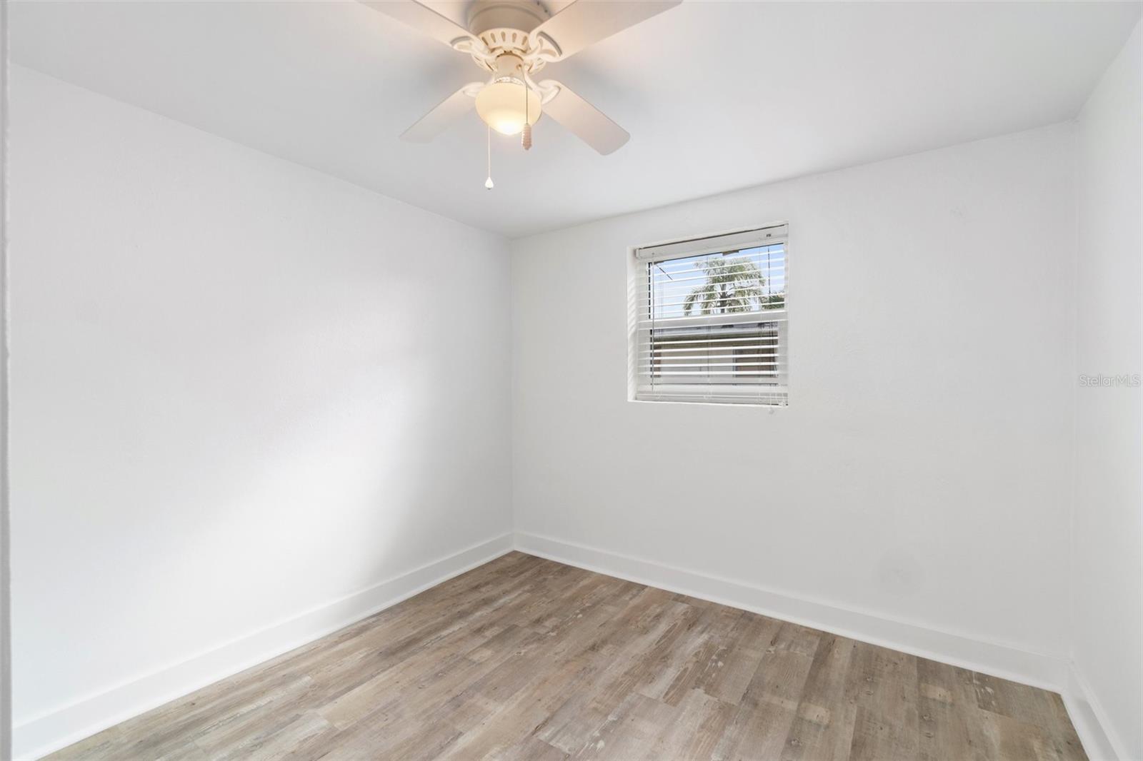 CHAR SHORES - Residential