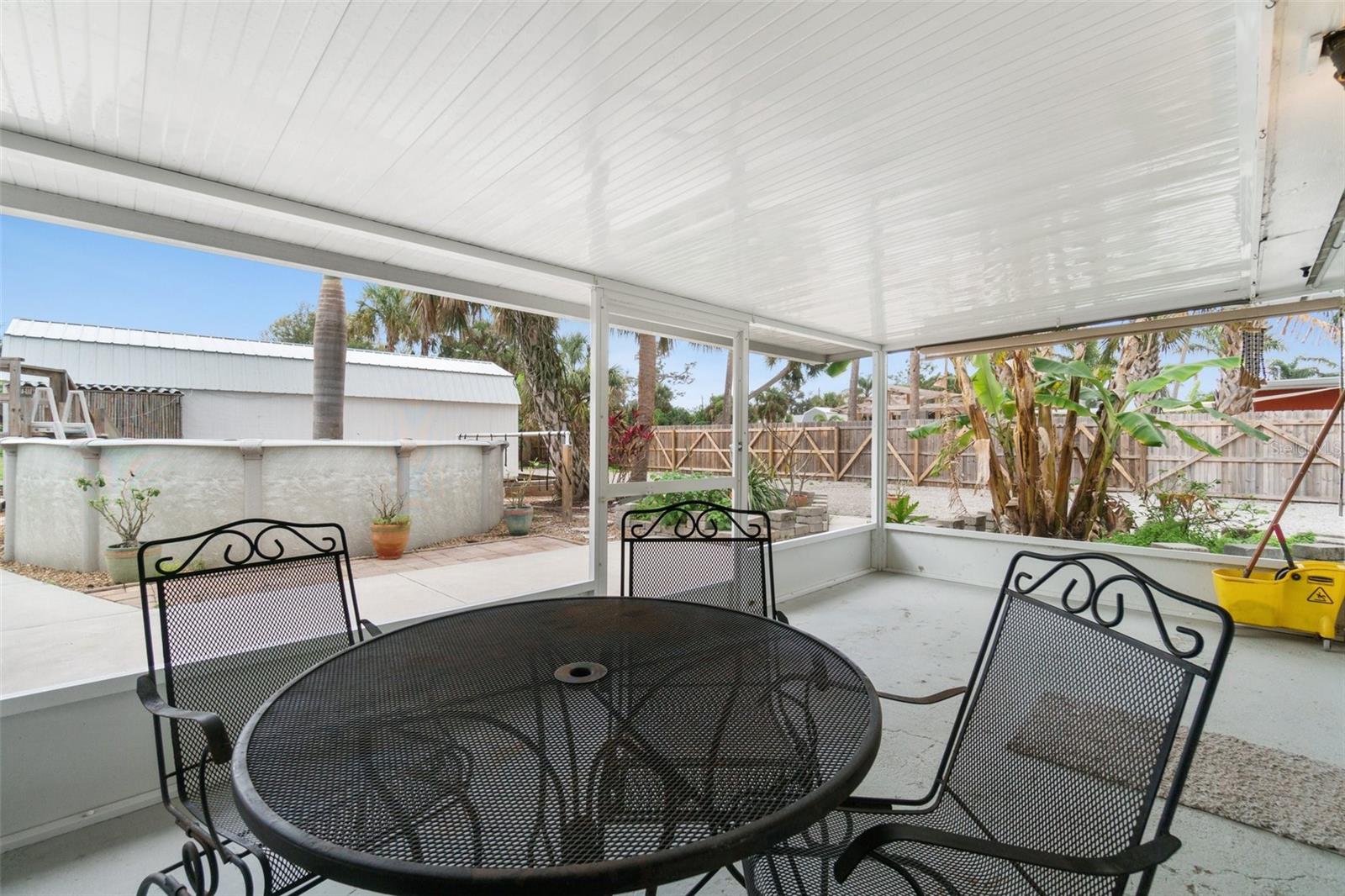 CHAR SHORES - Residential