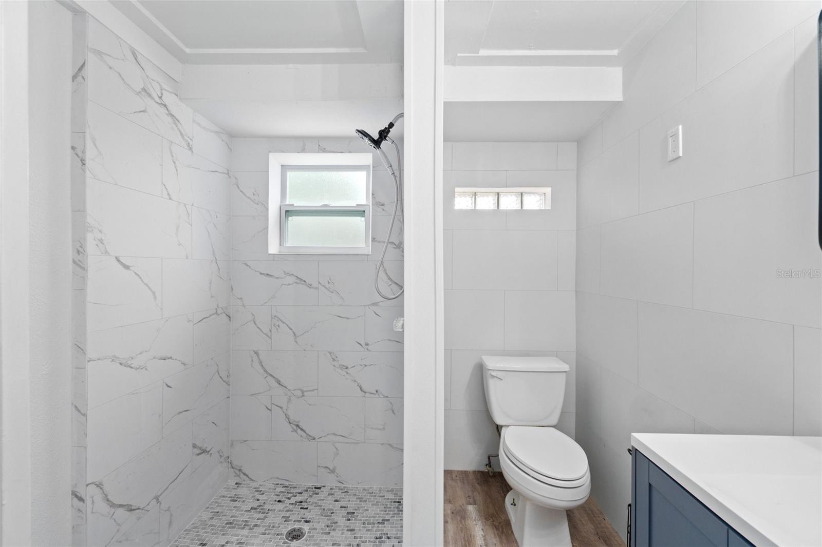 CHAR SHORES - Residential