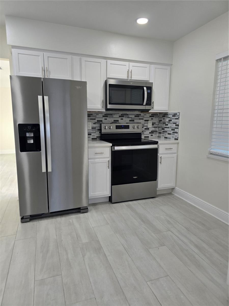 JEFFERSON MANOR - Residential