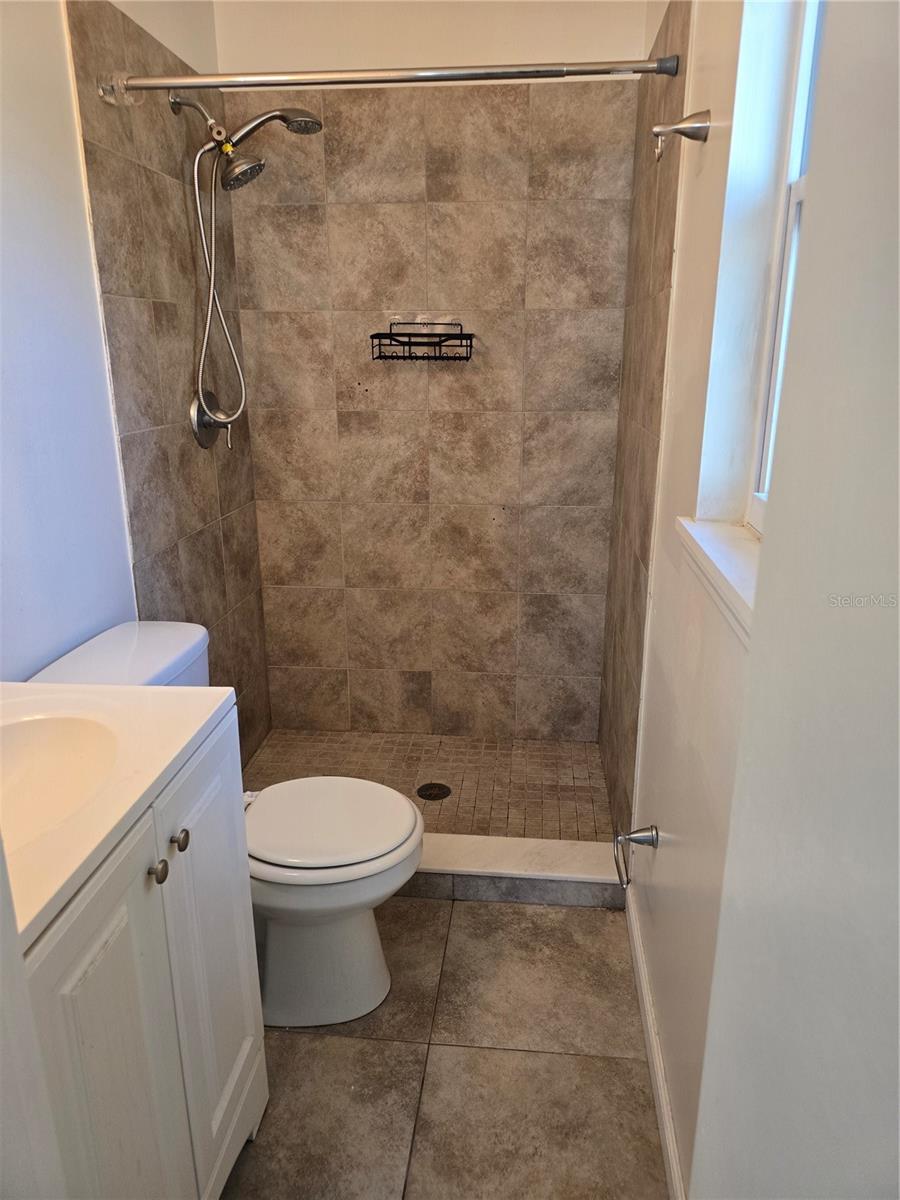 JEFFERSON MANOR - Residential