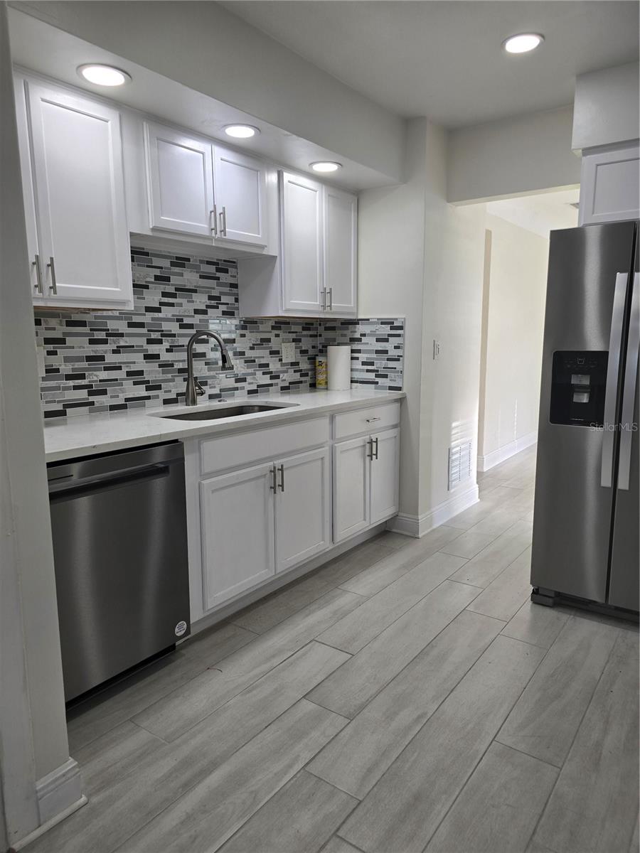 JEFFERSON MANOR - Residential