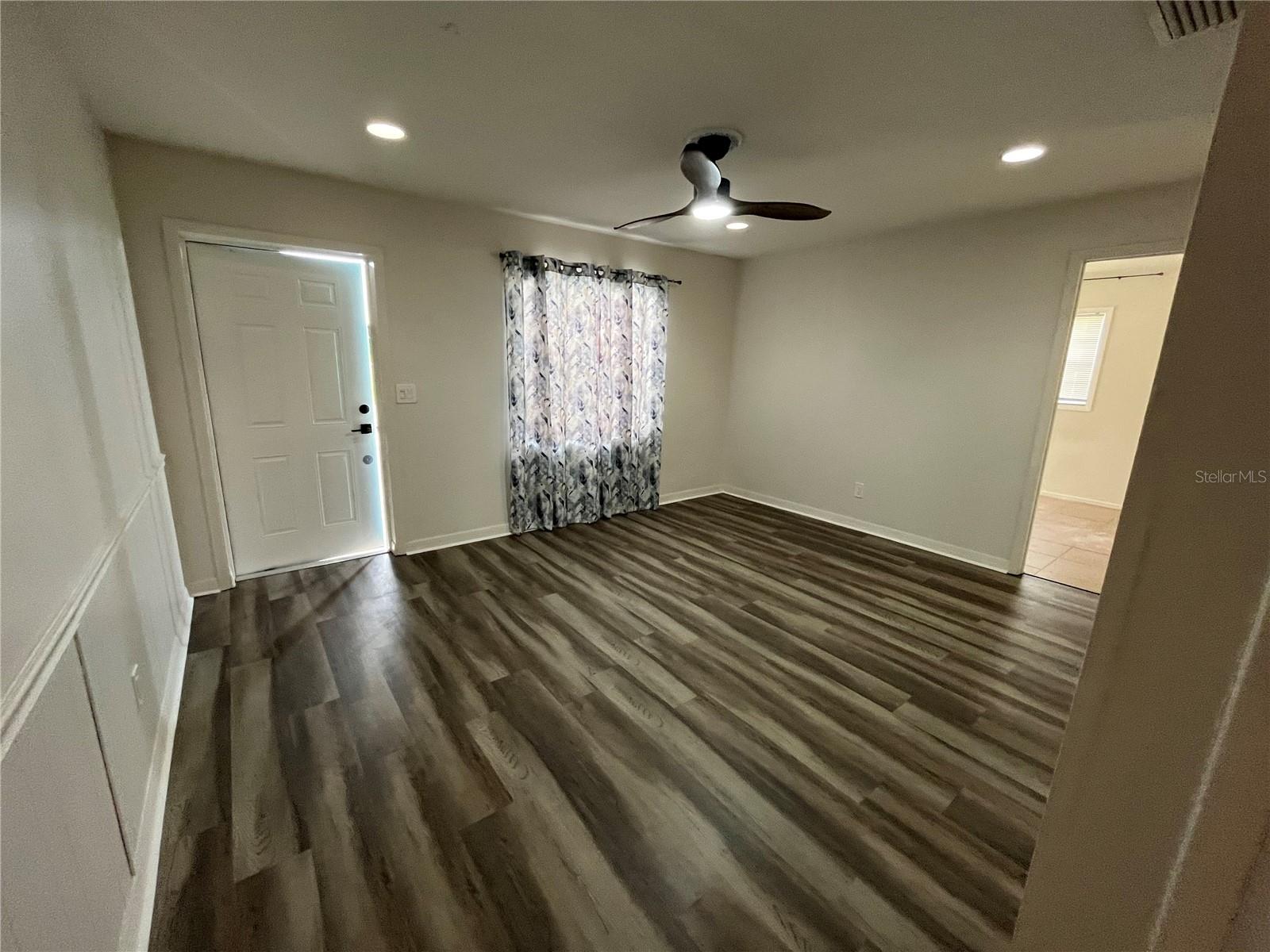 6950 ROSEMONT DRIVE A&B