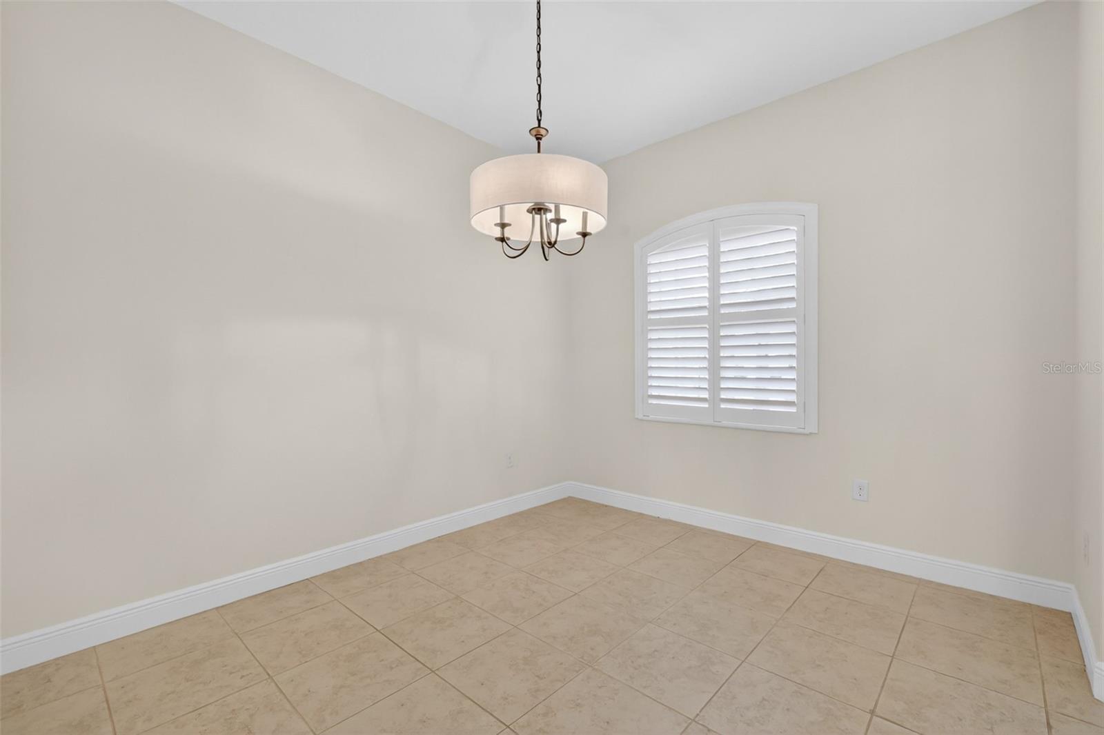 LAKES OF MOUNT DORA - Residential