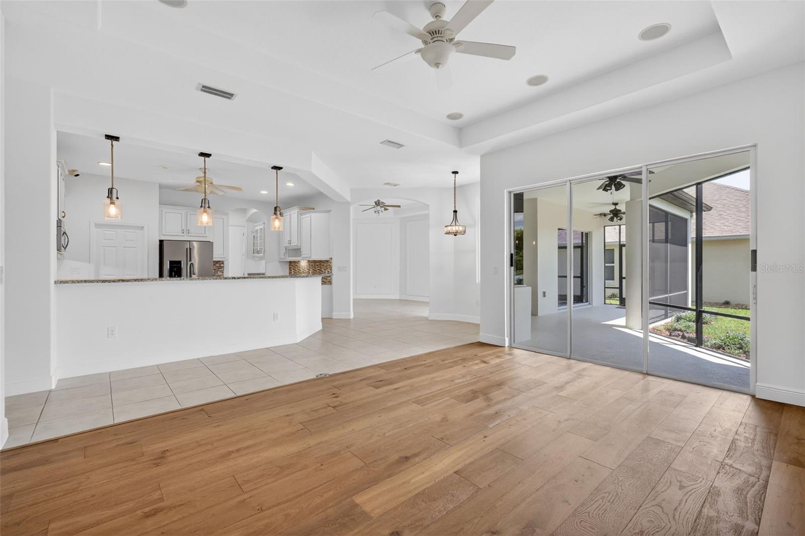 LAKES OF MOUNT DORA - Residential