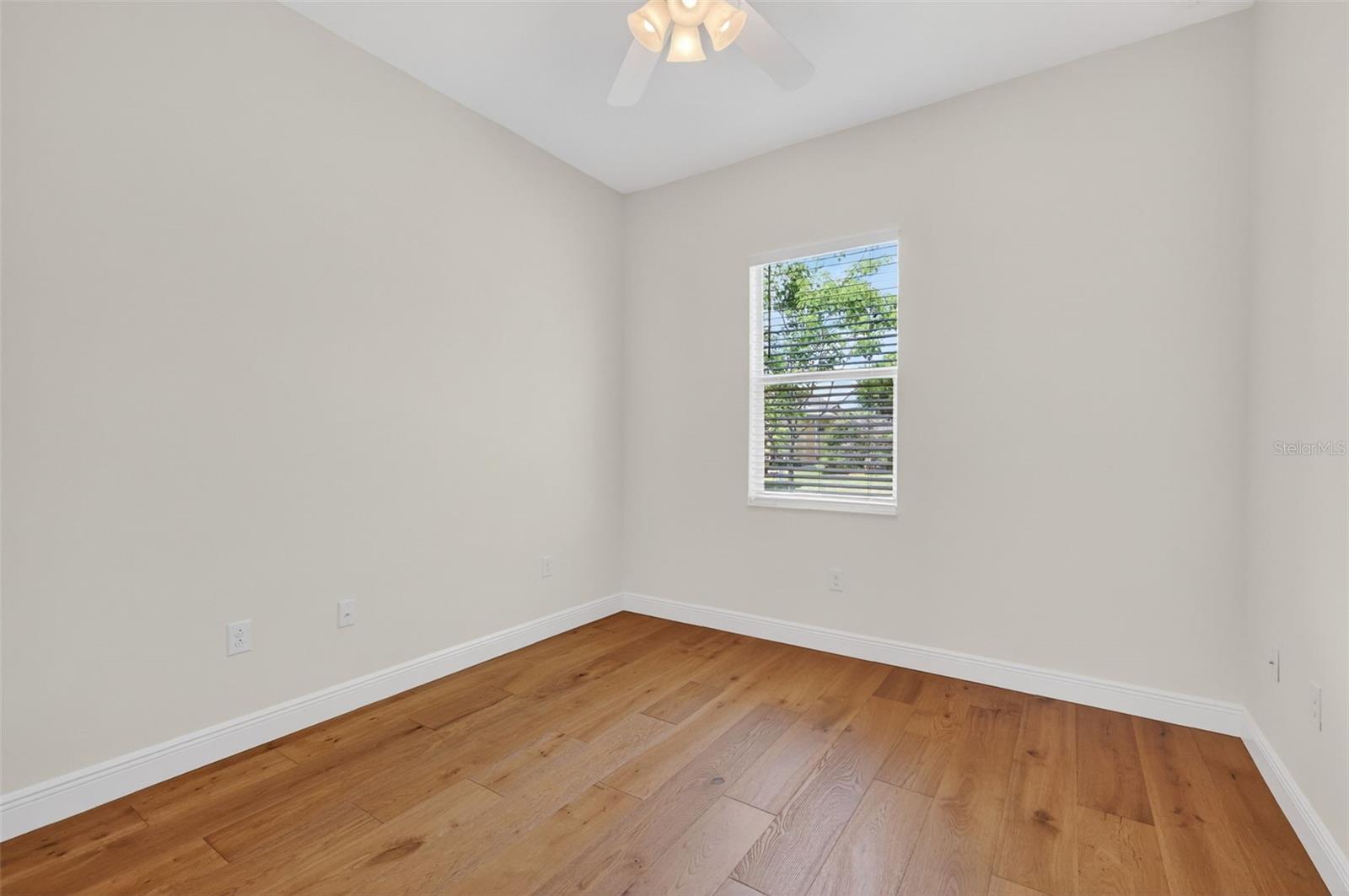 LAKES OF MOUNT DORA - Residential