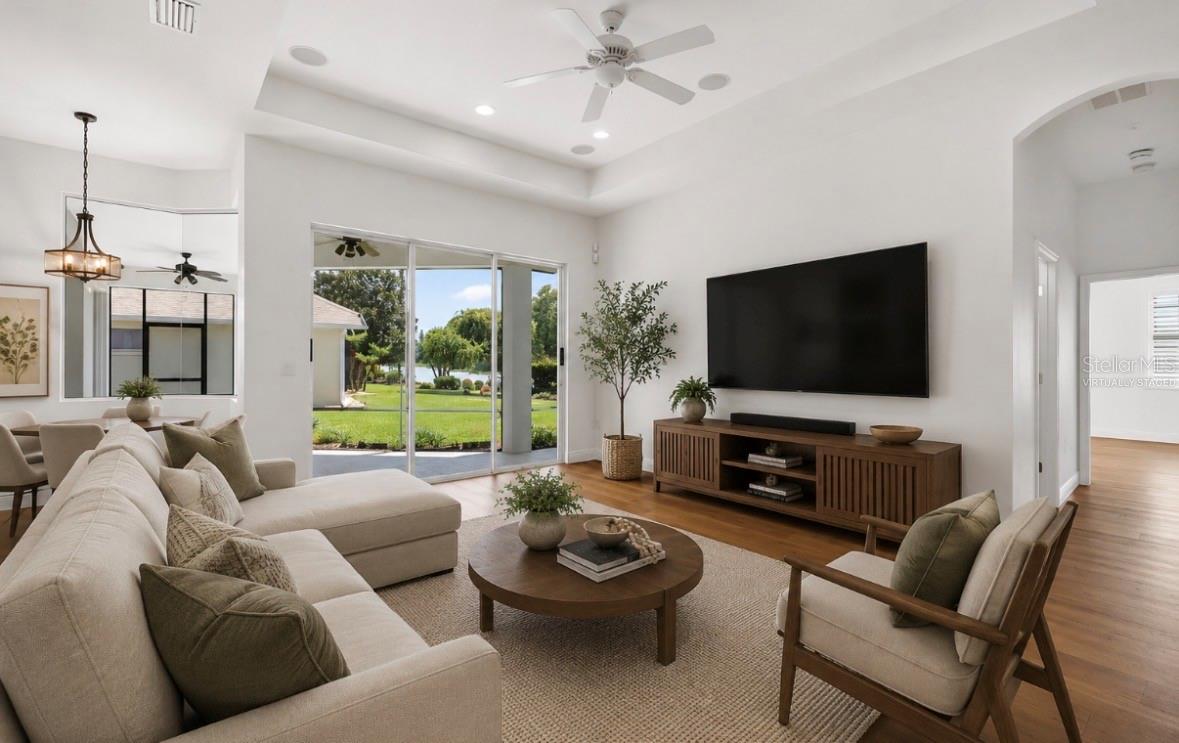 LAKES OF MOUNT DORA - Residential