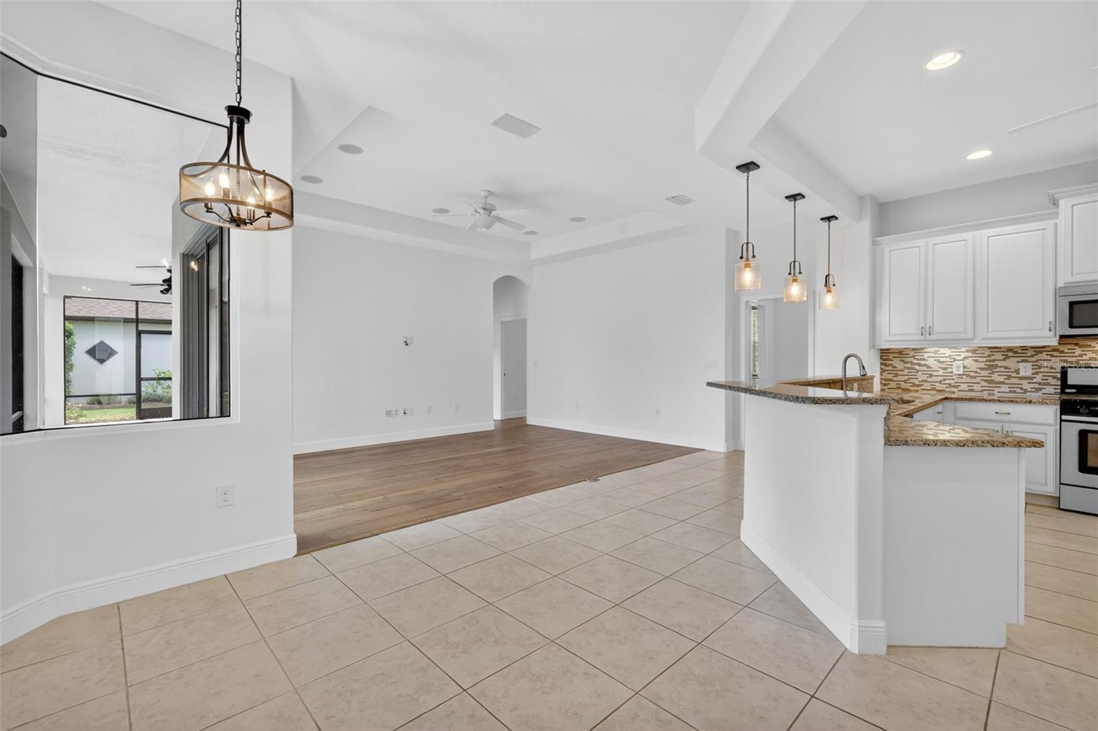 LAKES OF MOUNT DORA - Residential
