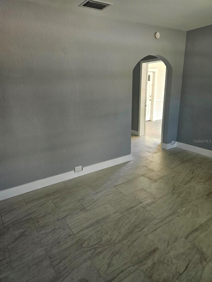 7013 GIBSONTON DRIVE