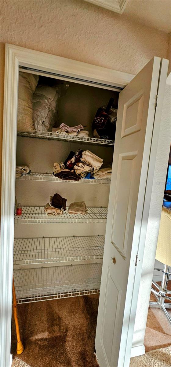 SILVER SPGS SHORES UN #25 - Residential