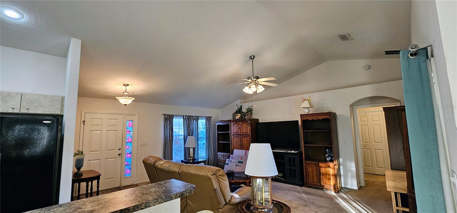 SILVER SPGS SHORES UN #25 - Residential